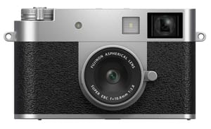 Dante Stella pokes fun at the Fuji X Half